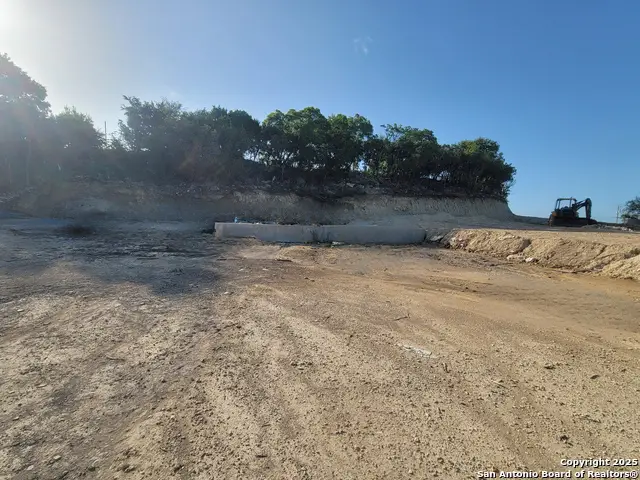 1227 Lake Dr, Spring Branch, TX 78070 - Image #1