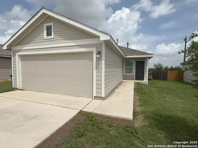 711 Vermilion, San Antonio, TX 78221 - Image #1