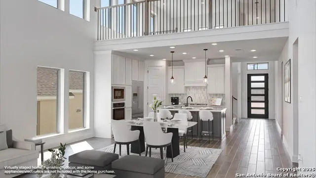 233 Hidalgo, Boerne, TX 78006 - Image #3