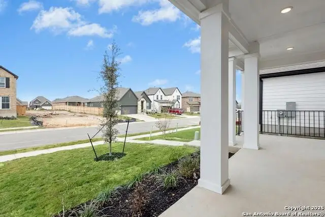 123 Trifle Trail, New Braunfels, TX 78130 - Image #3