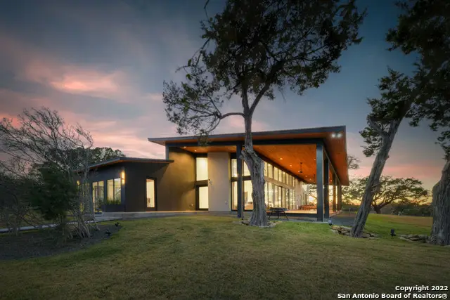 417 Southwick Ranch, Johnson City, TX 78636 - Image #2