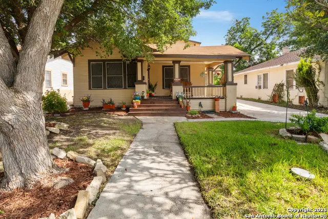 439 E French Pl, San Antonio, TX 78212 - Image #2