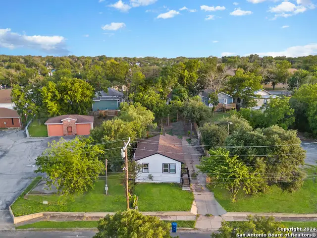 928 Hedges St, San Antonio, TX 78203 - Image #3