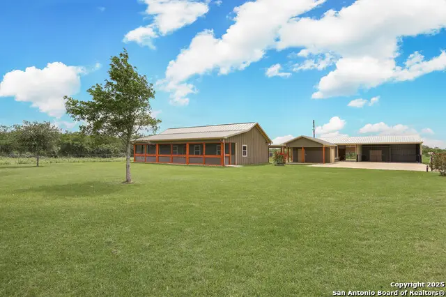 891 Hopkinsville Rd, Cuero, TX 77954 - #1