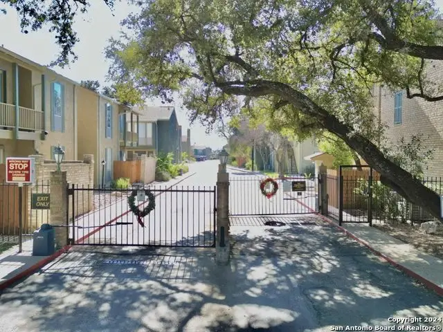 3678 Hidden Dr #901, San Antonio, TX 78217 - Image #2