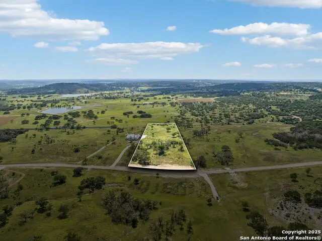 000 Seep Springs Drive, Center Point, TX 78010 - Image #1