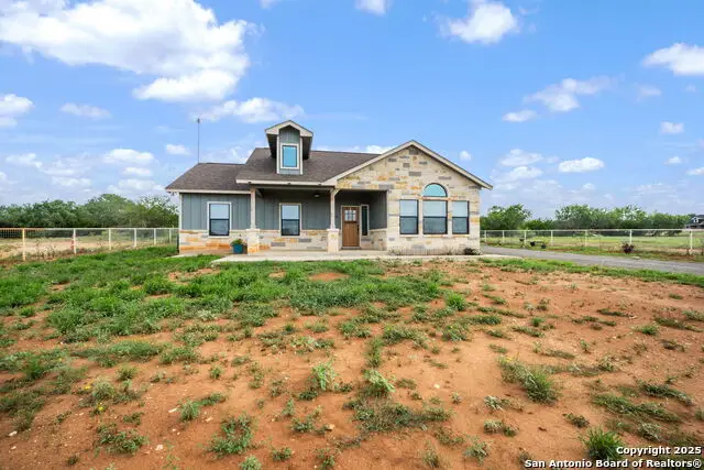7306 Tiff Nicole, Von Ormy, TX 78073 - Image #2