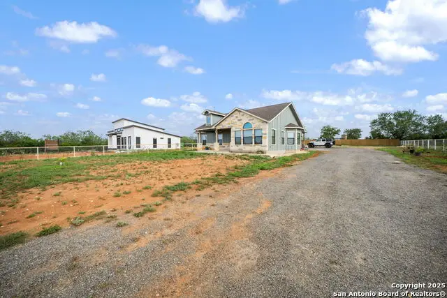 7306 Tiff Nicole, Von Ormy, TX 78073 - Image #3