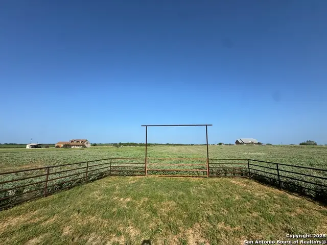 00 Fm 472, Bigfoot, TX 78005 - Image #3