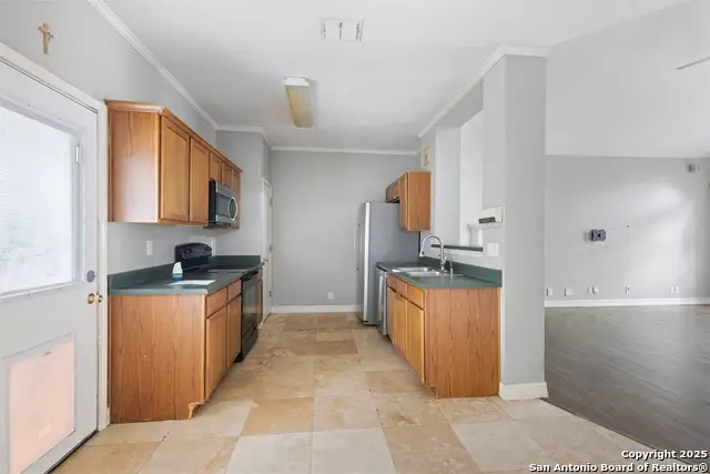 12122 Clubhouse, San Antonio, TX 78221 - Image #3