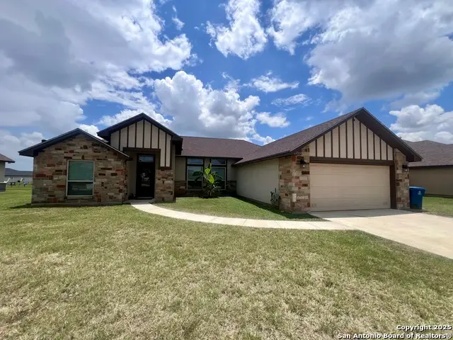1729 Vista View, Pleasanton, TX 78064 - Image #3