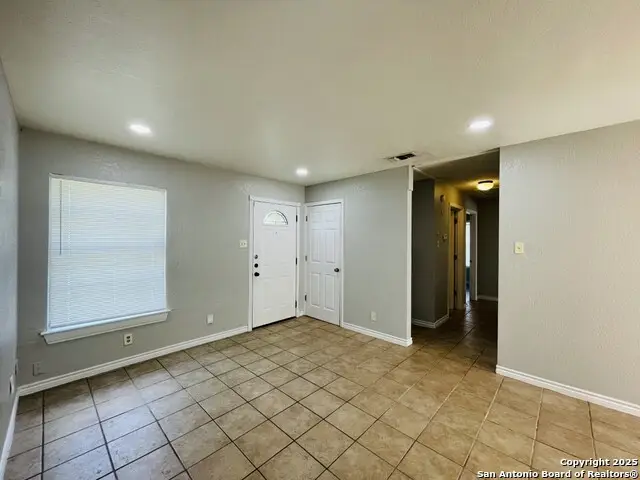 4822 Hemphill, San Antonio, TX 78228 - Image #3