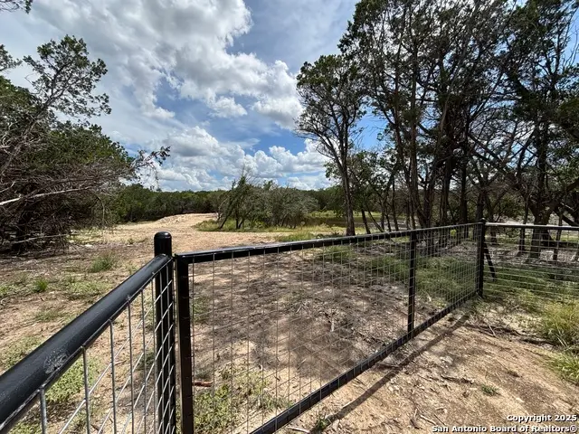 446 Waring Welfare, Boerne, TX 78006 - #1