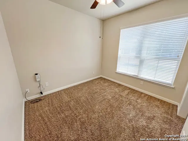 8915 Palmetto Park, Converse, TX 78109 - Image #3