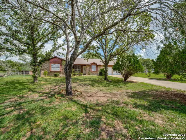 341 Oriente, Pleasanton, TX 78064 - Image #2