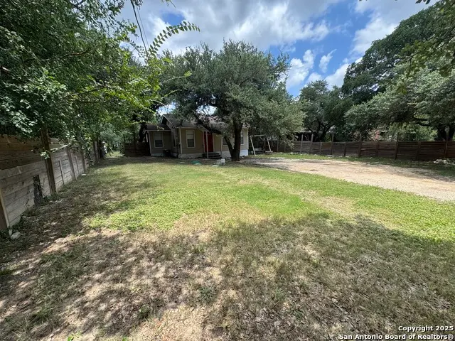 272 Weatherby Dr, Spring Branch, TX 78070 - Image #2