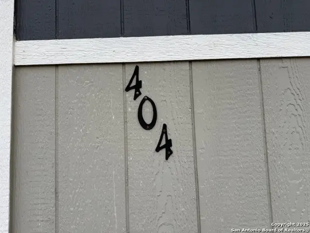 404 Pr 4653, Hondo, TX 78861 - Image #2