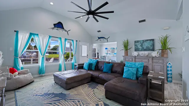 303 Square Rigger, Rockport, TX 78382 - Image #3