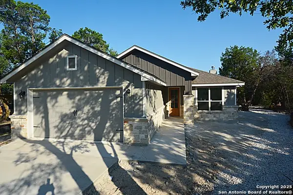 197 Bogi, Canyon Lake, TX 78133