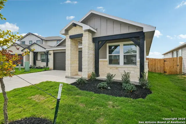 806 Shatterhand Blvd, San Antonio, TX 78260 - Image #3