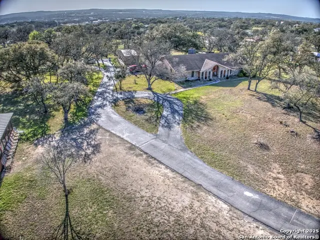 105 Wollschlaeger, Boerne, TX 78006 - Image #1