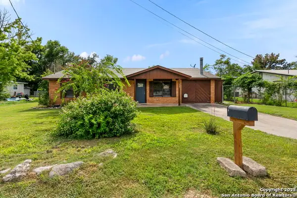 127 Harless, Center Point, TX 78010