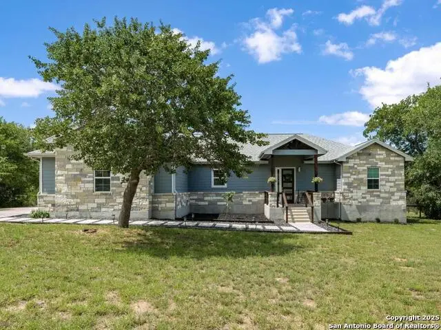 315 Log Cabin, Poteet, TX 78065 - Image #1