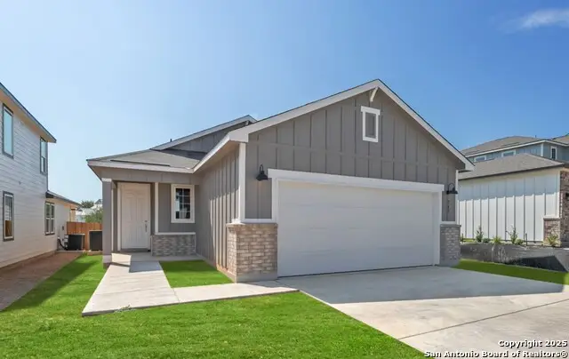 743 Langston Ln, New Braunfels, TX 78130 - #1