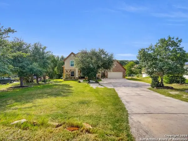 25603 Singing Rain, San Antonio, TX 78260