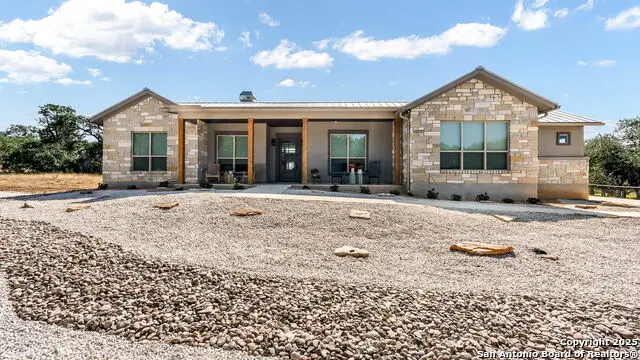 924 Annabelle Ave., Bulverde, TX 78163 - Image #2