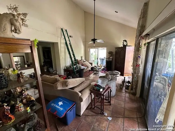 11818 Button Willow Cv, San Antonio, TX 78213