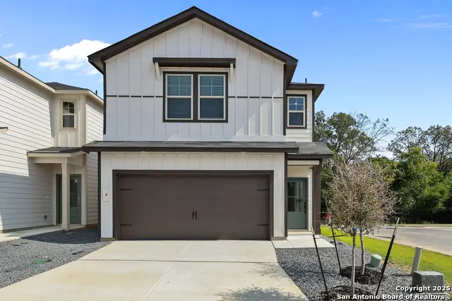 285 W Quill Dr Building 4, San Antonio, TX 78228 - Image #1