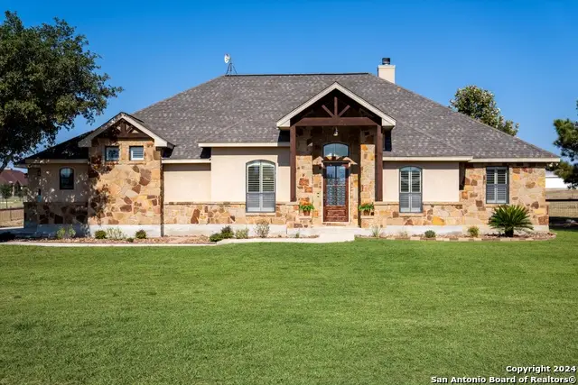 117 Abrego Run, Floresville, TX 78114 - Image #1