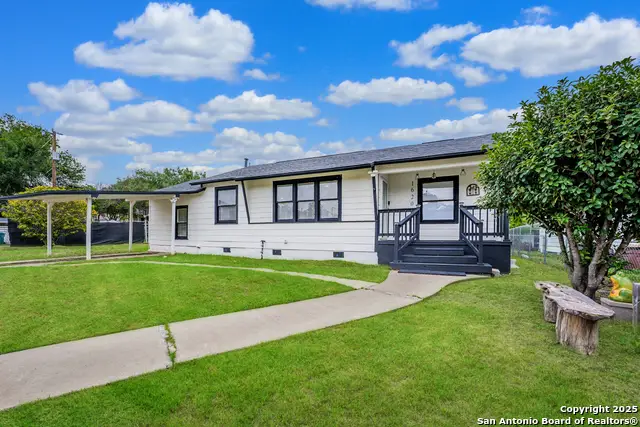 1620 Kampmann, San Antonio, TX 78201 - Image #1