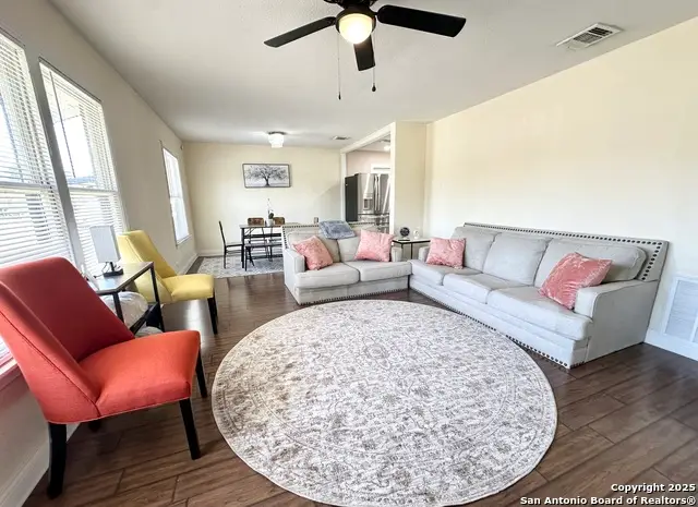 1620 Kampmann, San Antonio, TX 78201 - Image #3