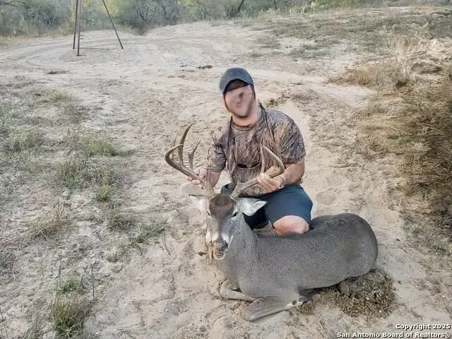 773 Toquigny, Carrizo Springs, TX 78834 - Image #3