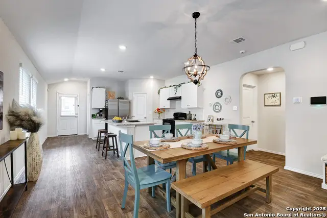 3446 Angus, San Antonio, TX 78245 - Image #2
