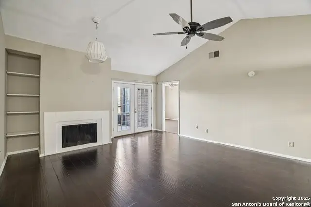 4212 Medical #212, San Antonio, TX 78229 - Image #3