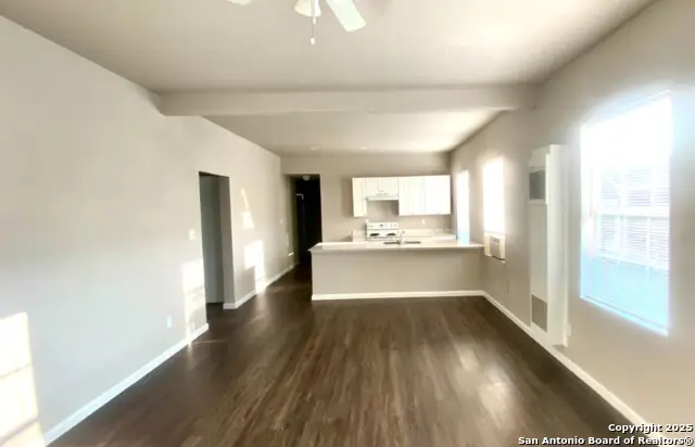 330 Princeton, San Antonio, TX 78201 - Image #2