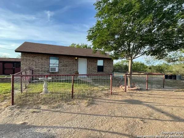 311 3rd, Christine, TX 78012