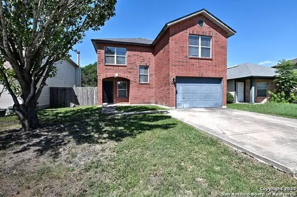9042 Twinceek Farm, Converse, TX 78109