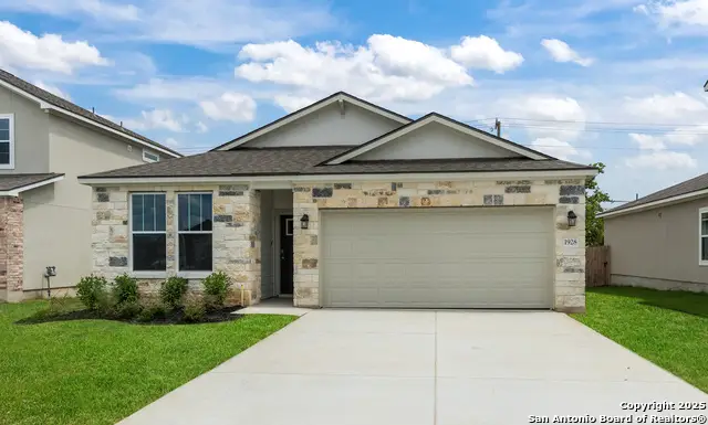 1928 Split Rock Road, New Braunfels, TX 78130 - Image #2