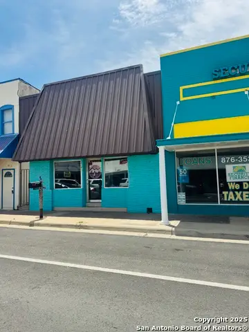 208 5th, Carrizo Springs, TX 78834 - Image #2