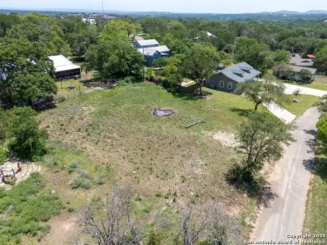 314 Cherokee Dr, Bandera, TX 78003 - Image #3