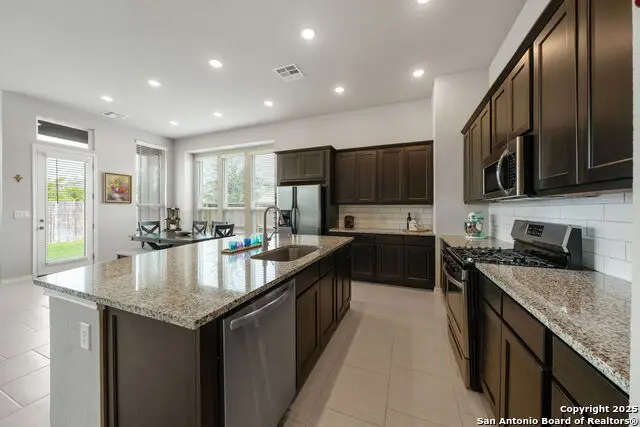 10003 Harr Knoll, San Antonio, TX 78224 - Image #3