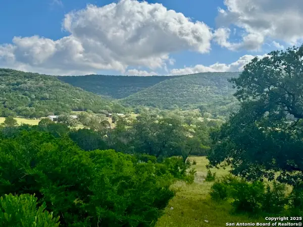 0 John Buchanan Rd, Leakey, TX 78873