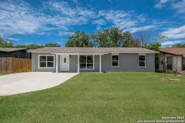 6531 Buena Vista St, San Antonio, TX 78237 - Image #1