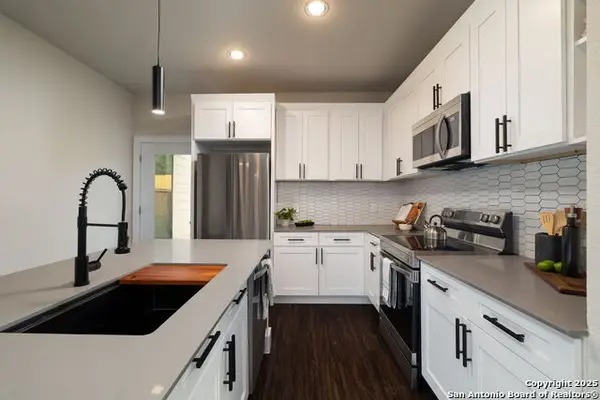 6514 Ithaca Fls, San Antonio, TX 78239