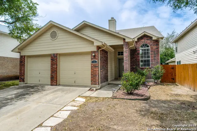 9 Pembroke Ct, San Antonio, TX 78240 - Image #1