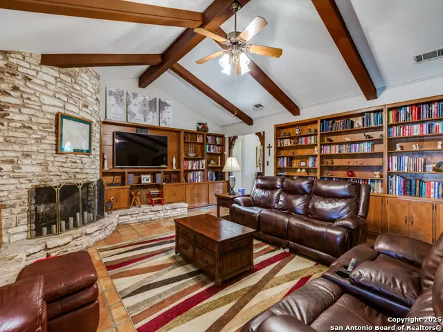 10156 Axis Circle, Boerne, TX 78006 - #2